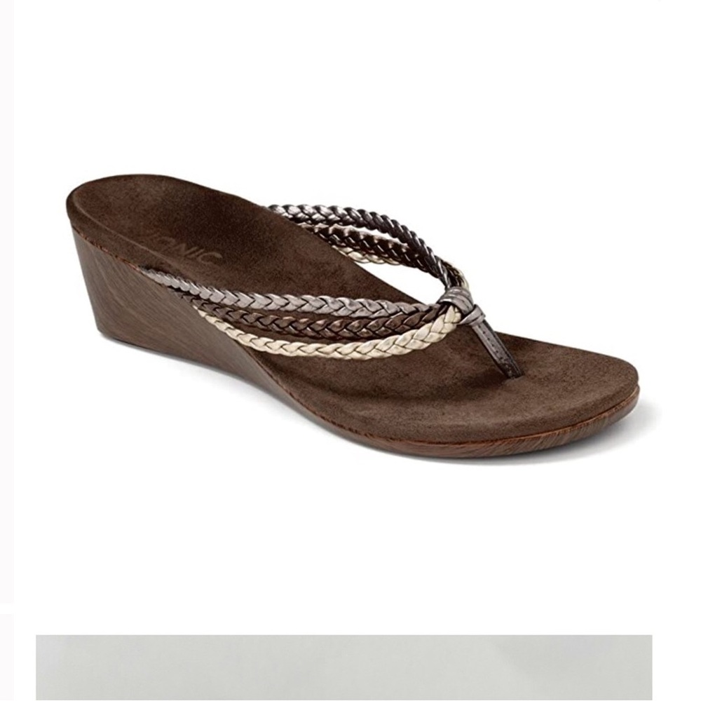 Vionic Ramba Wedge - Picture 2 of 11